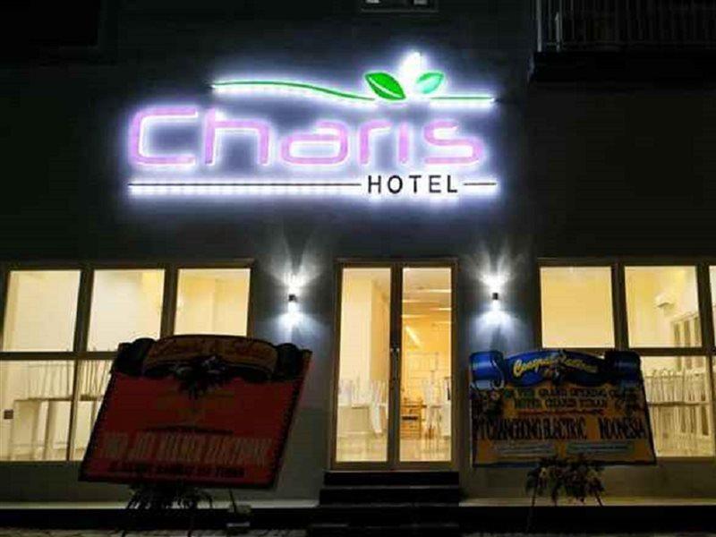 Votel Hotel Charis Tuban Tuban  المظهر الخارجي الصورة
